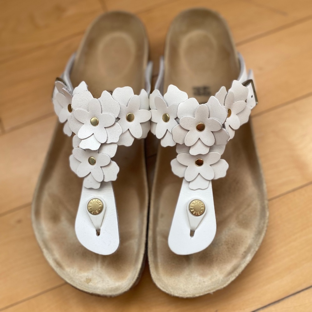 Birkenstock Gizeh Flower Size 40 EUC